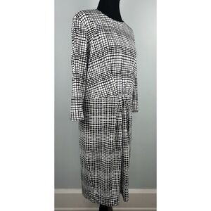 J.McLaughlin XL Black White Geometric Long Sleeve Midi Sheath Dress